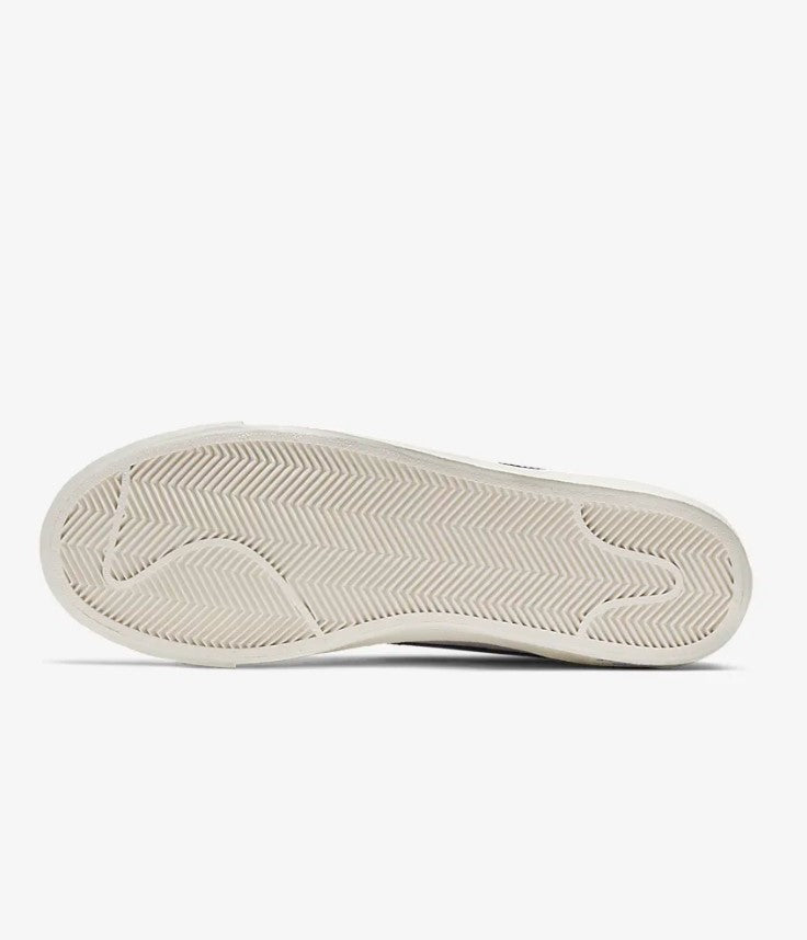 BQ6806-100 $109.99