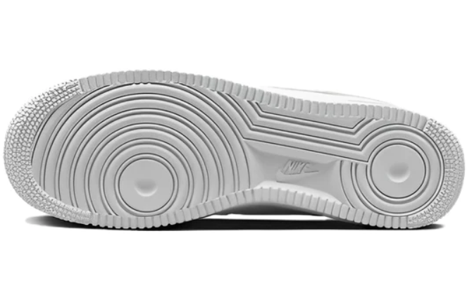 DM0211-002 AIR FORCE 1 07 FRESH $150