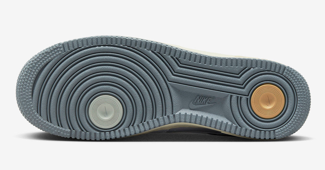 DV7183-100 $149.99
