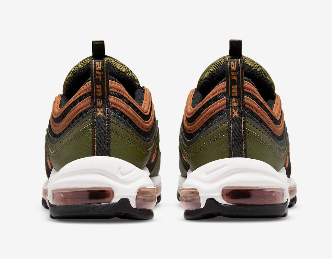 DQ4687-300 MAX 97 $220.0