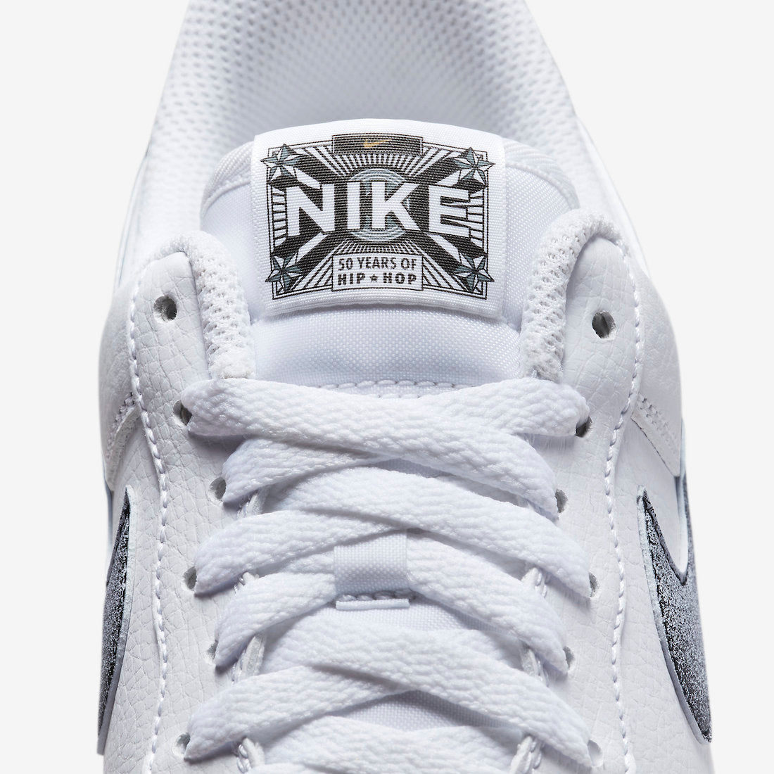 DV7183-100 $149.99