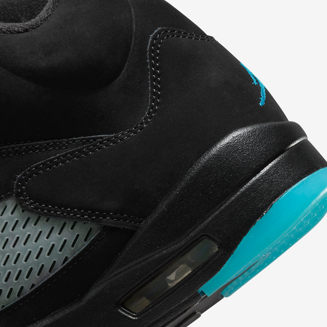 DD0587-047 RETRO 5 AQUA $380.00