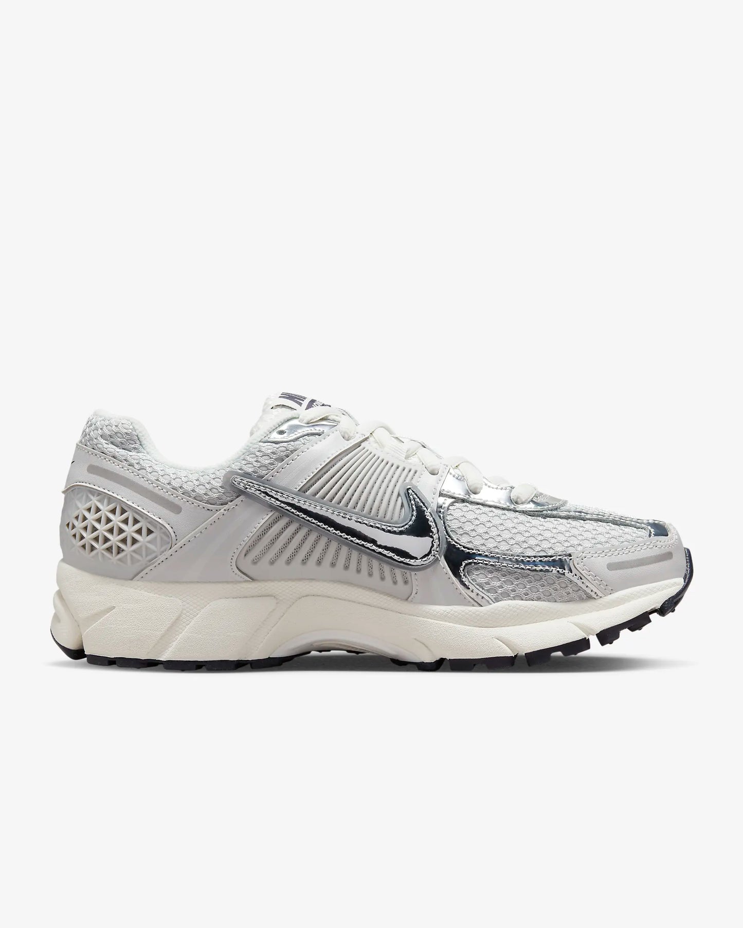 NIKE ZOOM VOMERO 5 FD0884-025 $169.99