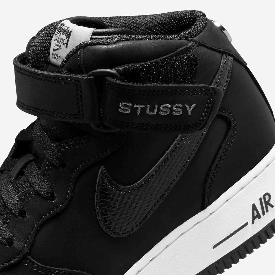 DJ7840-001 $360